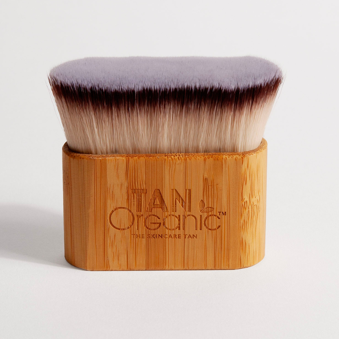 kabuki brush with bamboo